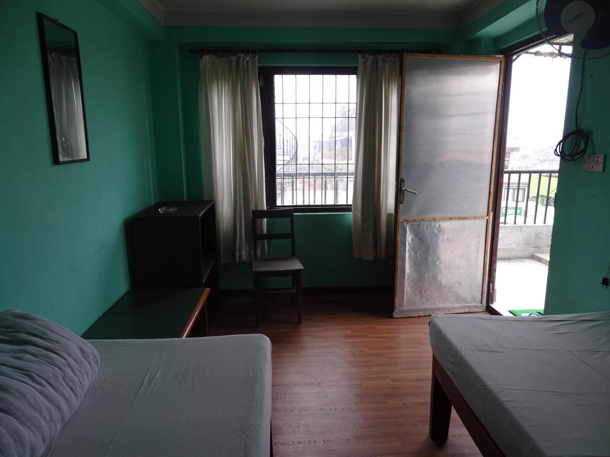 Green House Lodge กาฐมาณฑุ ภายนอก รูปภาพ